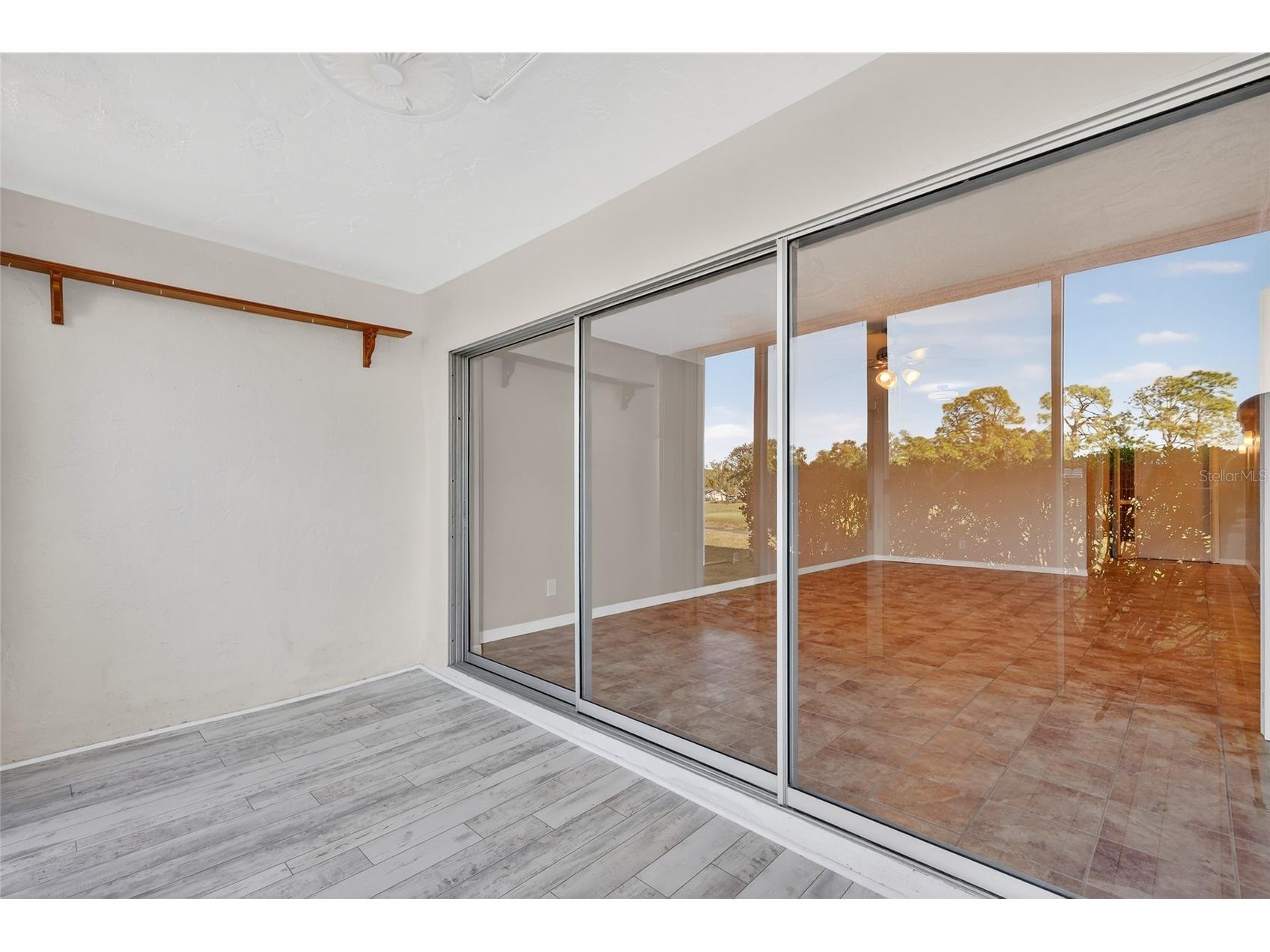 7880 Palm Aire Lane #105 Sarasota FL 34243 A4677623 image29