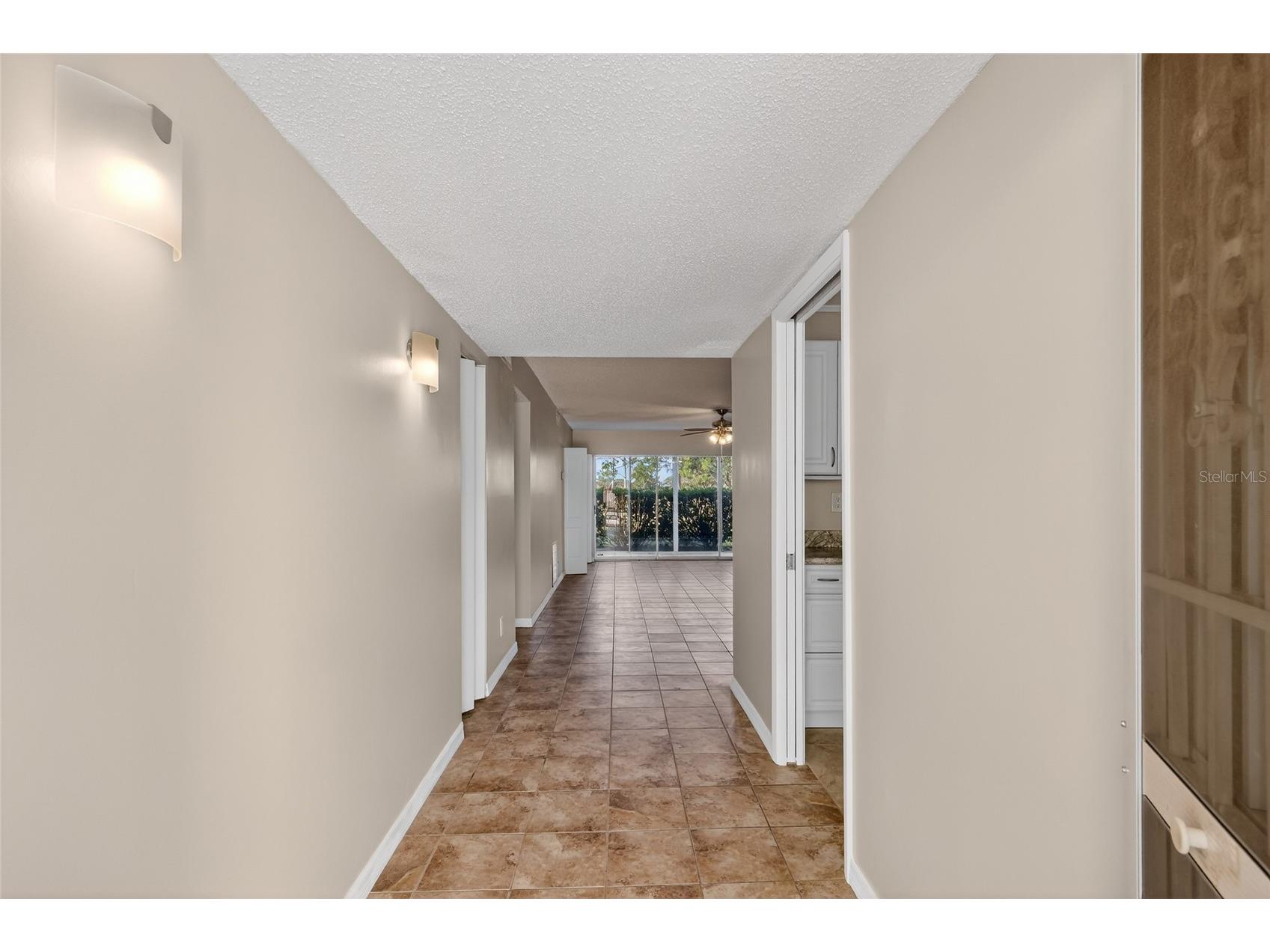 7880 Palm Aire Lane #105 Sarasota FL 34243 A4677623 image3