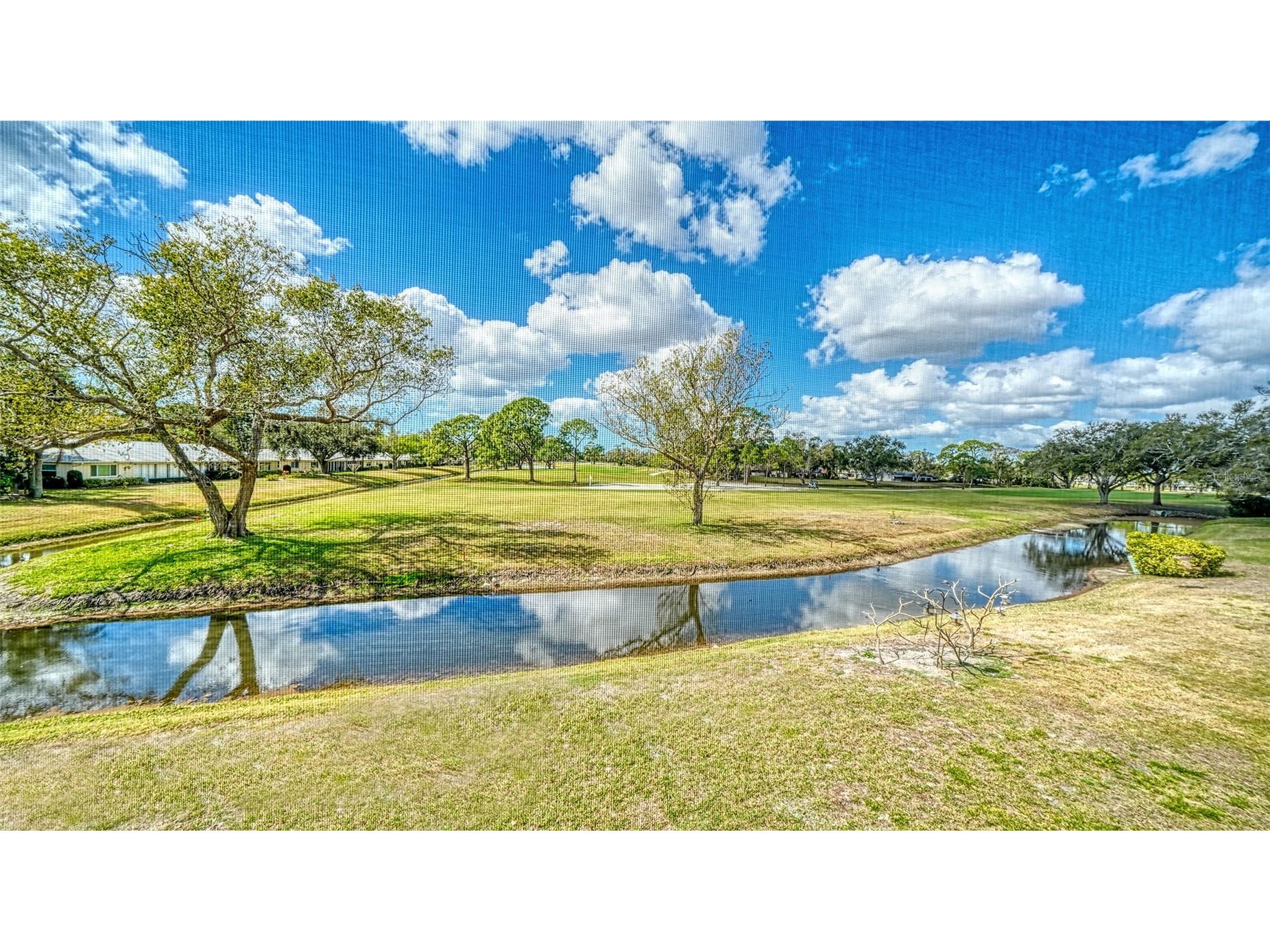 7880 Palm Aire Lane #203 Sarasota FL 34243 A4683042 image12