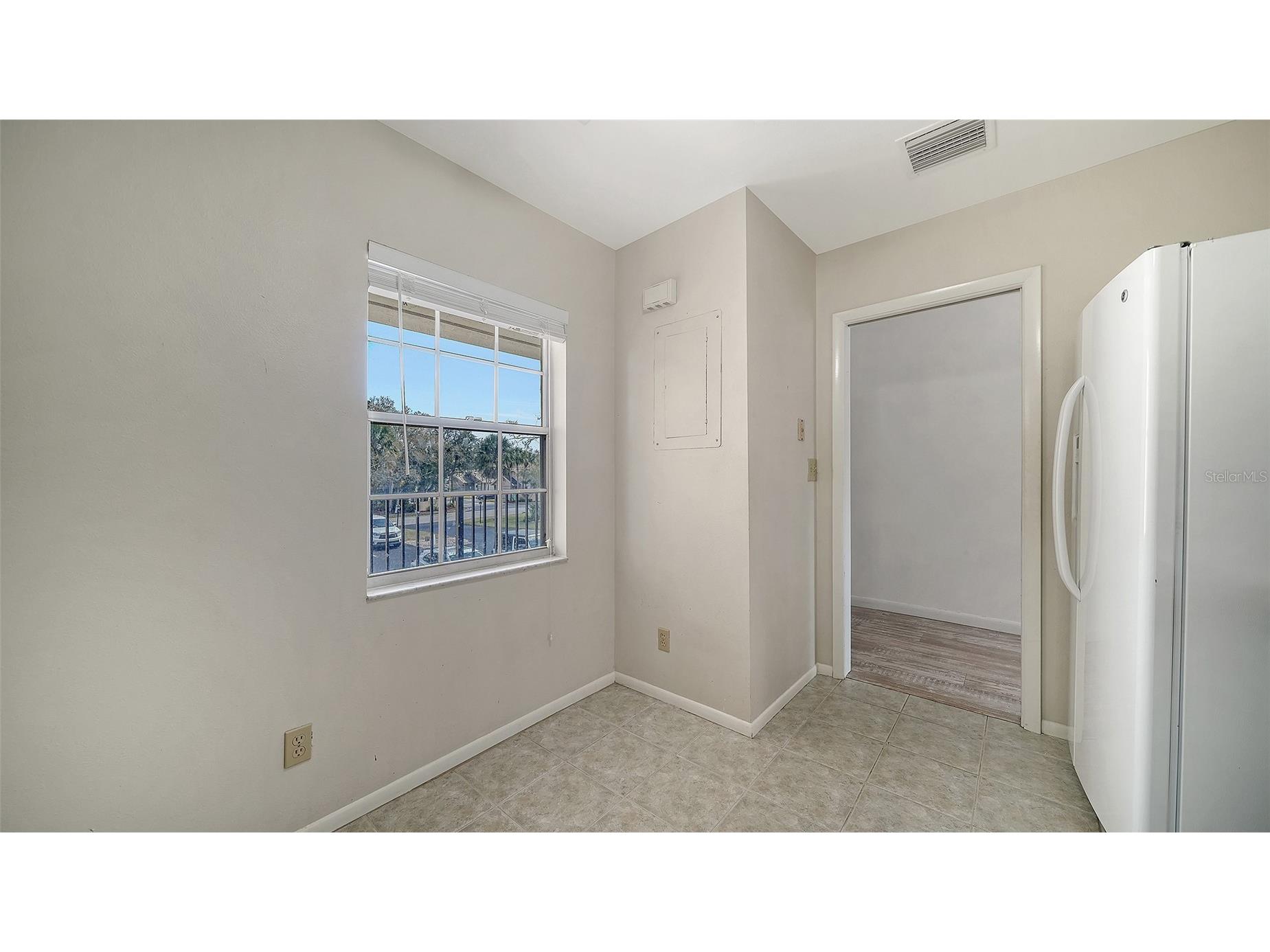 7880 Palm Aire Lane #203 Sarasota FL 34243 A4683042 image19