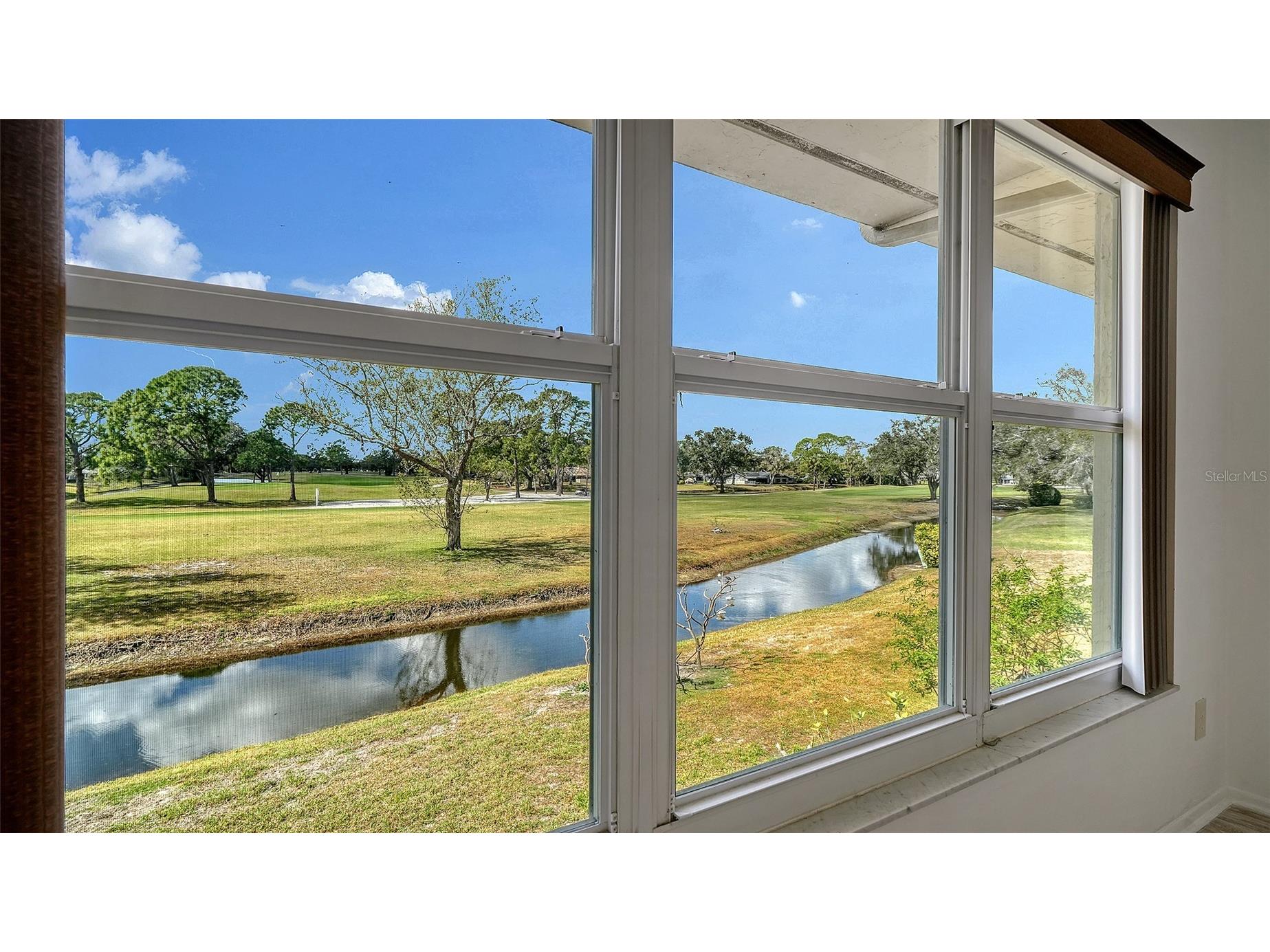 7880 Palm Aire Lane #203 Sarasota FL 34243 A4683042 image24