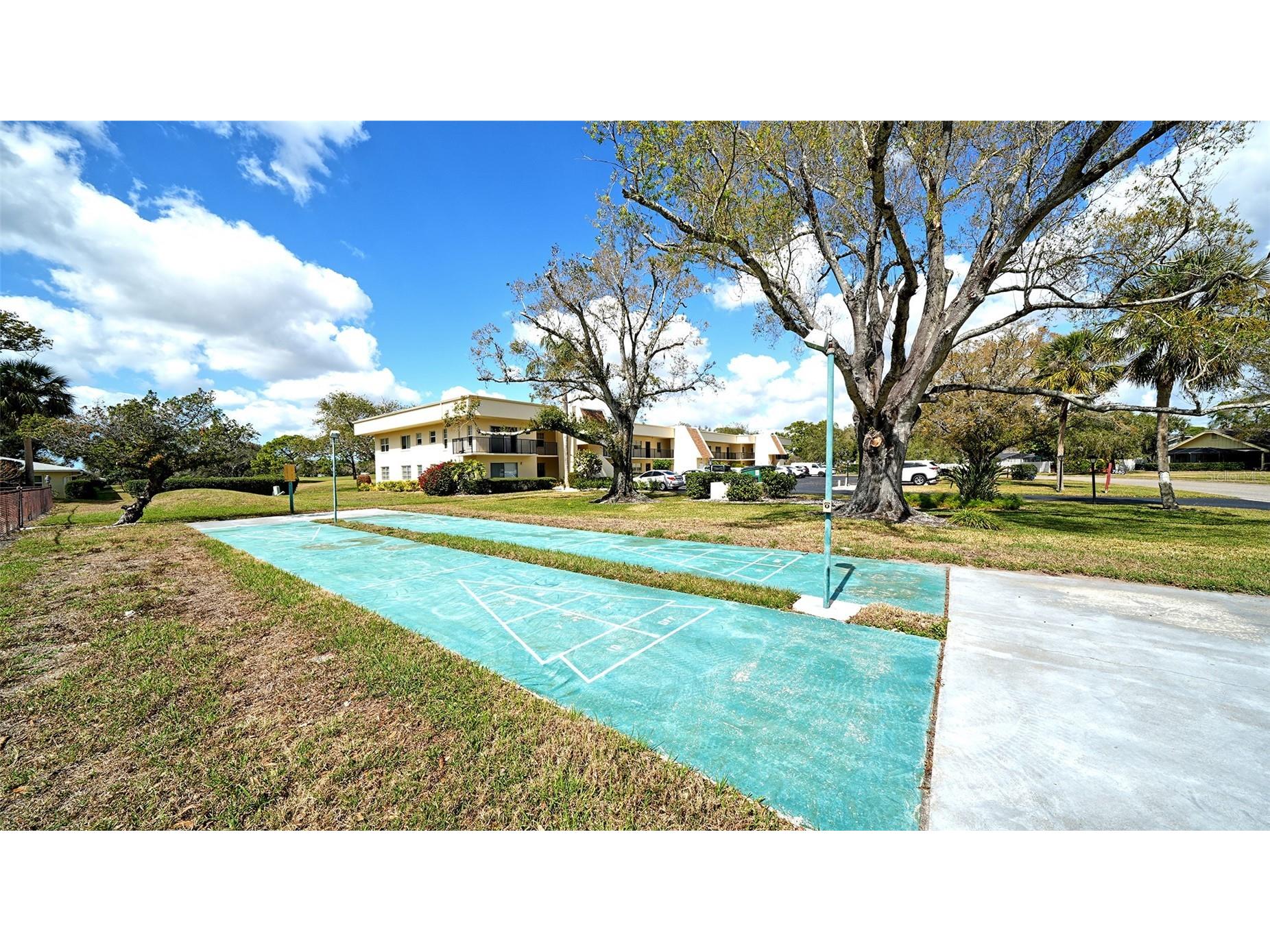 7880 Palm Aire Lane #203 Sarasota FL 34243 A4683042 image41