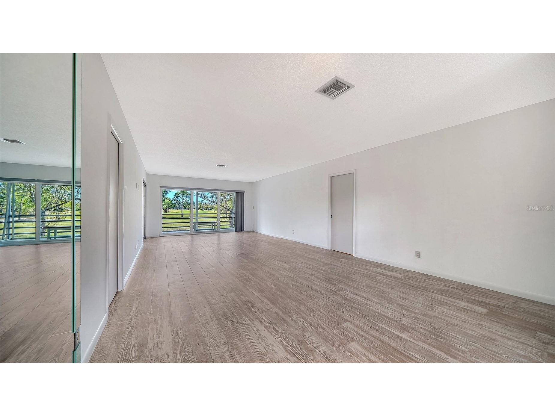 7880 Palm Aire Lane #203 Sarasota FL 34243 A4683042 image7