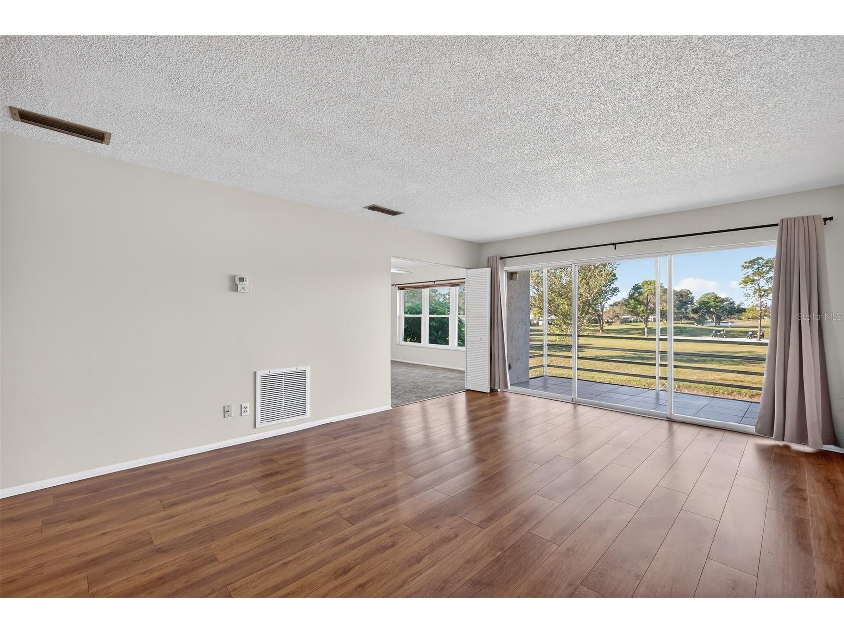 7880 Palm Aire Lane #205 Sarasota FL 34243 A4677161 image11