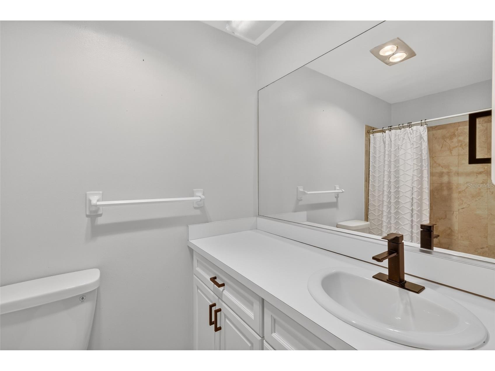 7880 Palm Aire Lane #205 Sarasota FL 34243 A4677161 image19