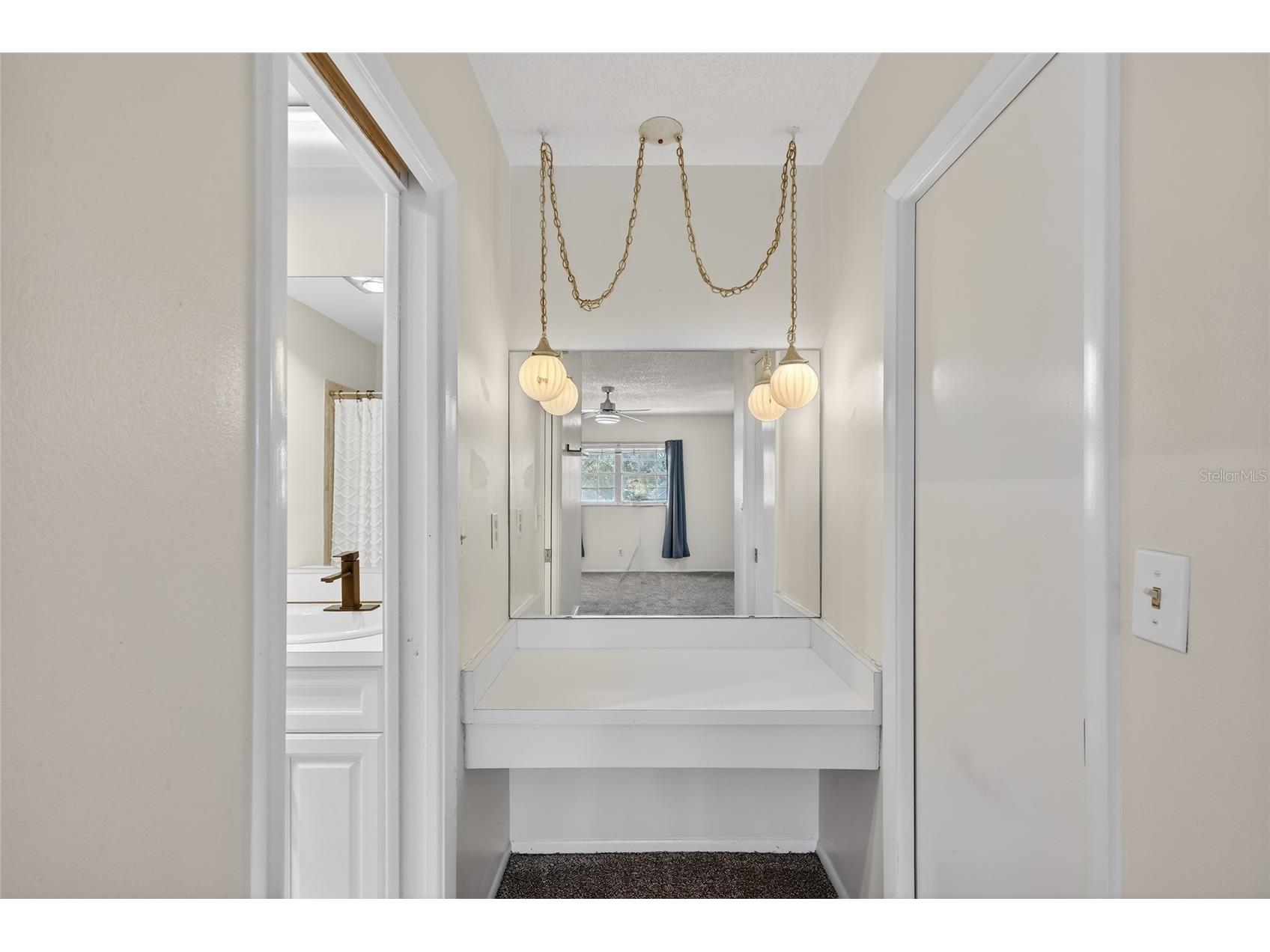 7880 Palm Aire Lane #205 Sarasota FL 34243 A4677161 image21