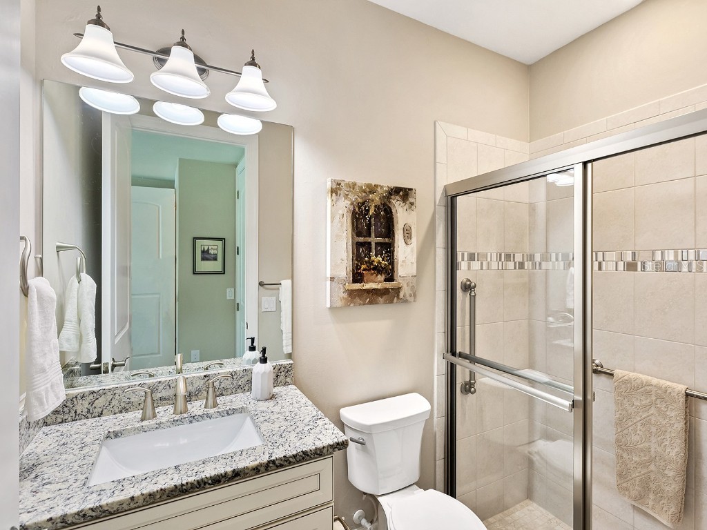 7884 Grande Shores Drive Sarasota FL 34240 A4665285 image36