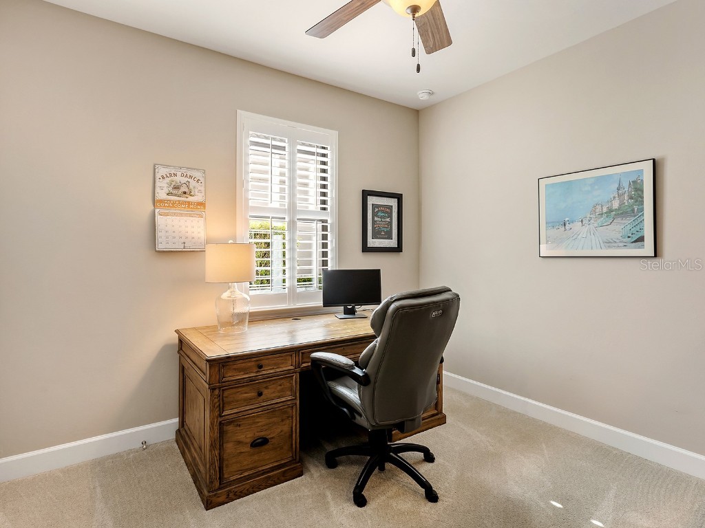 7884 Grande Shores Drive Sarasota FL 34240 A4665285 image37