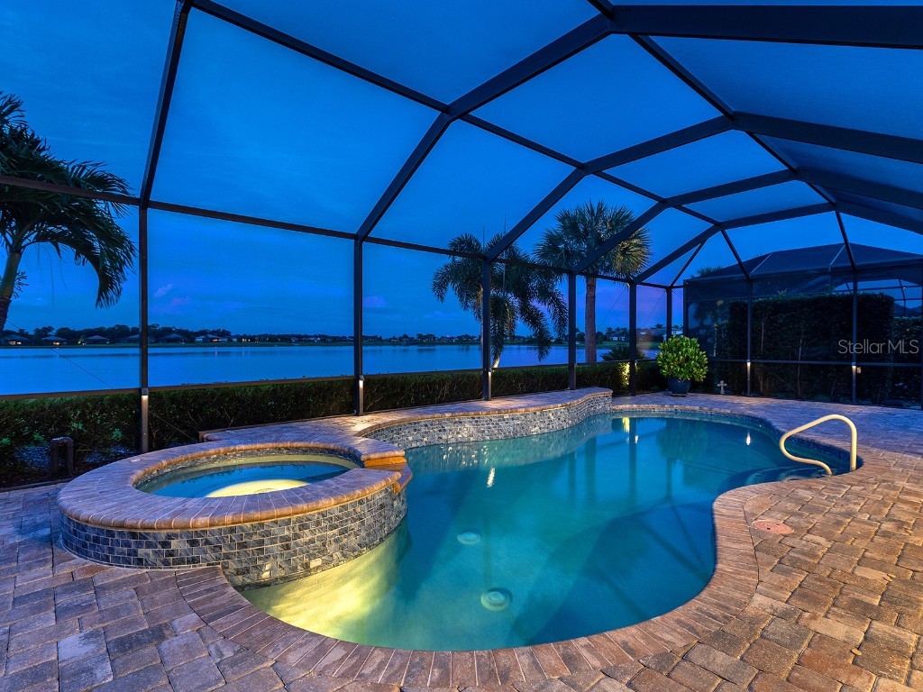 7884 Grande Shores Drive Sarasota FL 34240 A4665285 image5