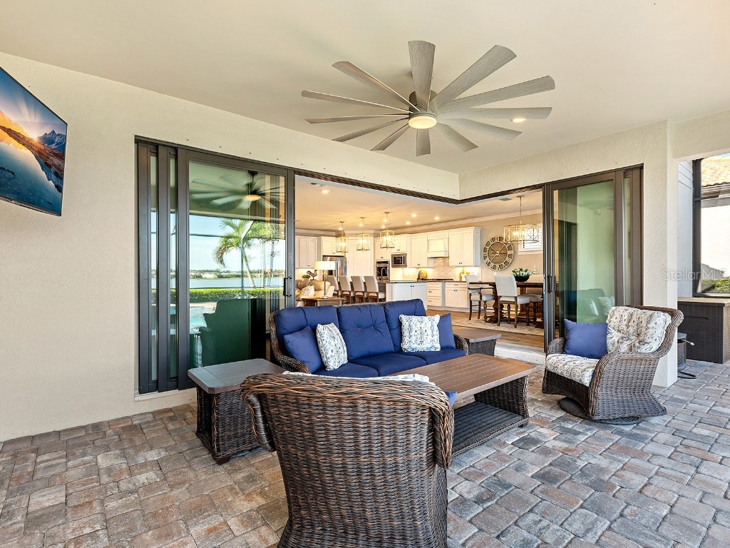 7884 Grande Shores Drive Sarasota FL 34240 A4665285 image57