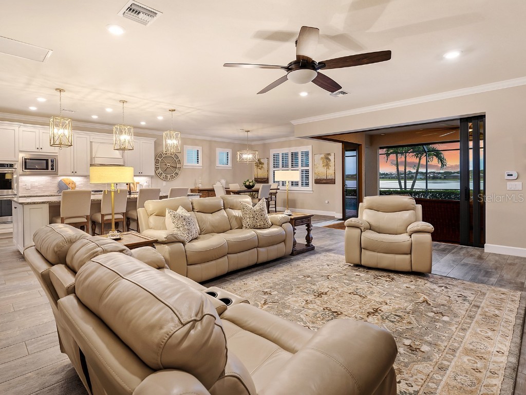 7884 Grande Shores Drive Sarasota FL 34240 A4665285 image7