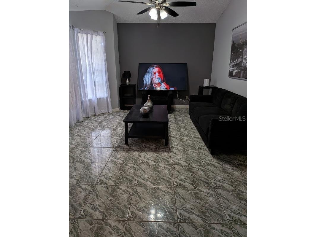 7885 Camlyn Court Orlando FL 32818 V4949782 image8