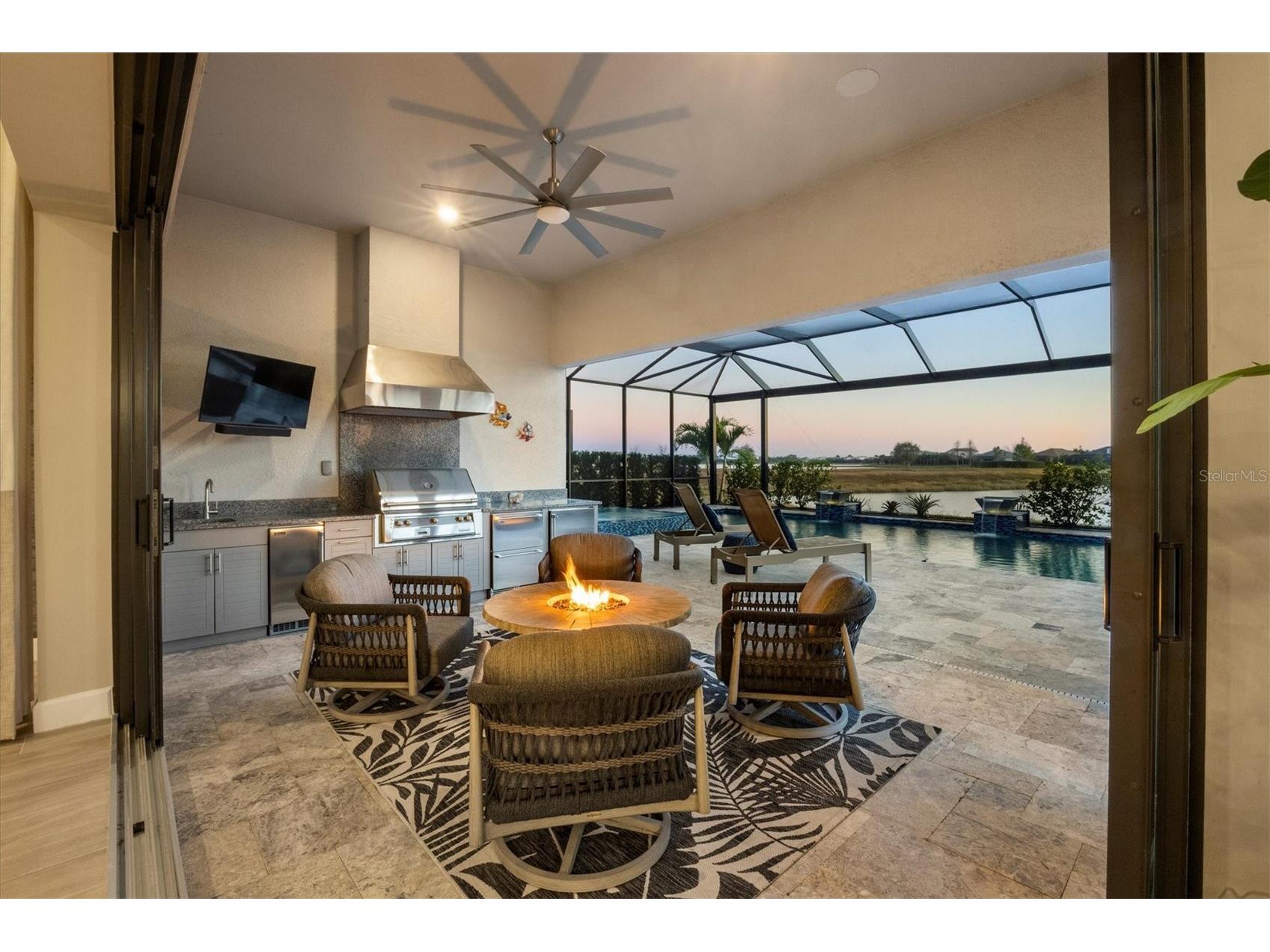 7885 Mainsail Lane Sarasota FL 34240 A4682351 image10