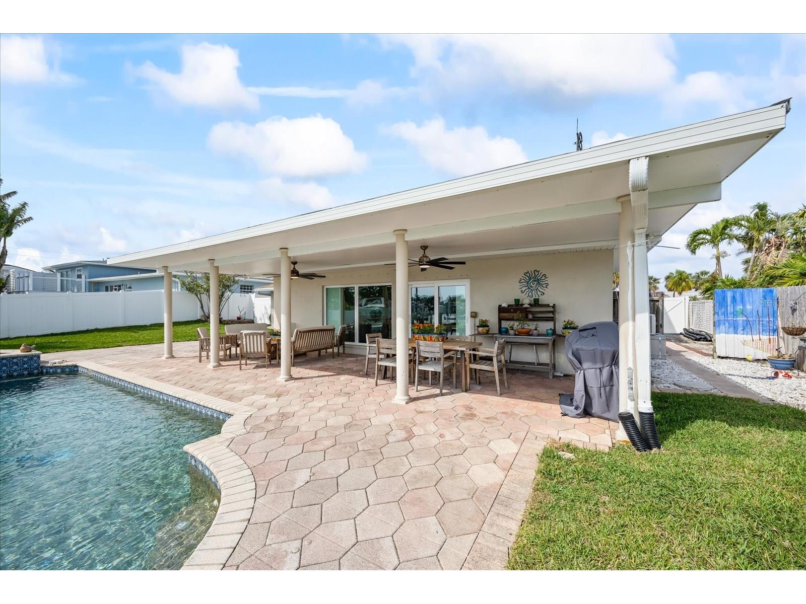 7886 9th Avenue S Saint Petersburg FL 33707 - BOCA CIEGA BAY TB8486221 image47