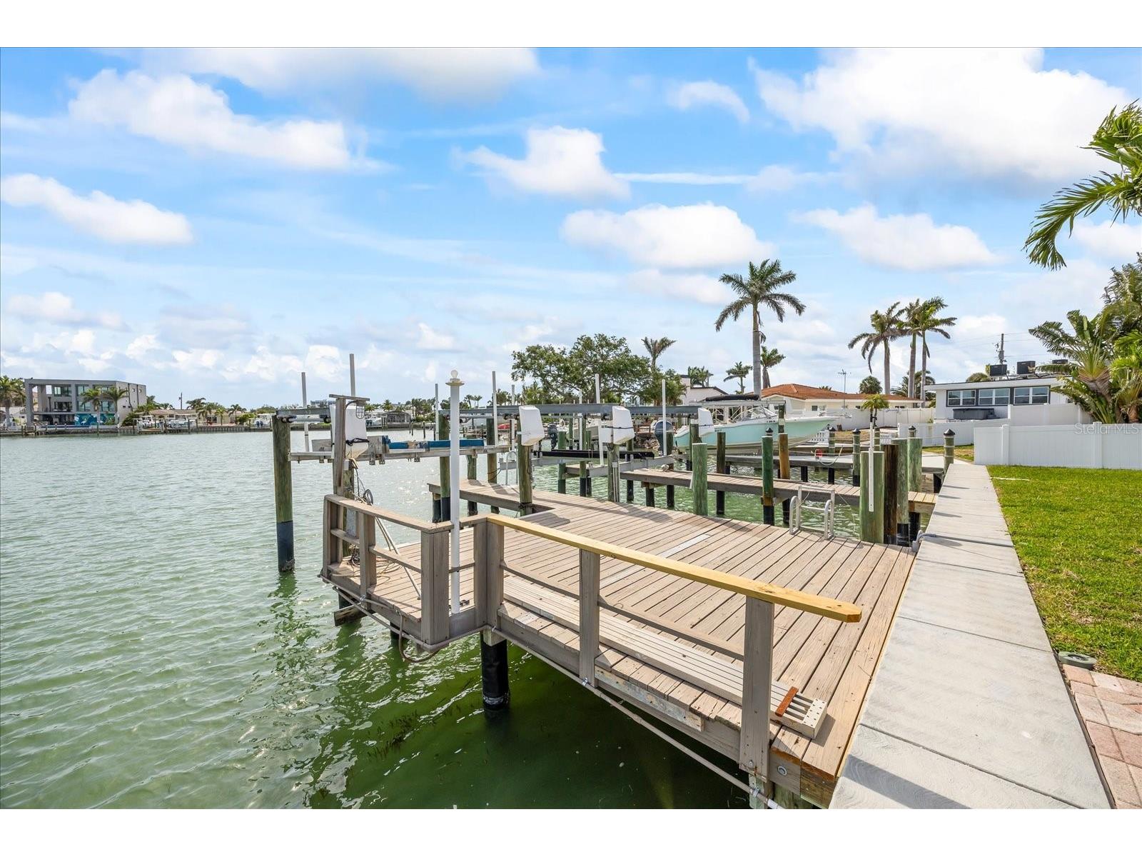 7886 9th Avenue S Saint Petersburg FL 33707 - BOCA CIEGA BAY TB8486221 image55