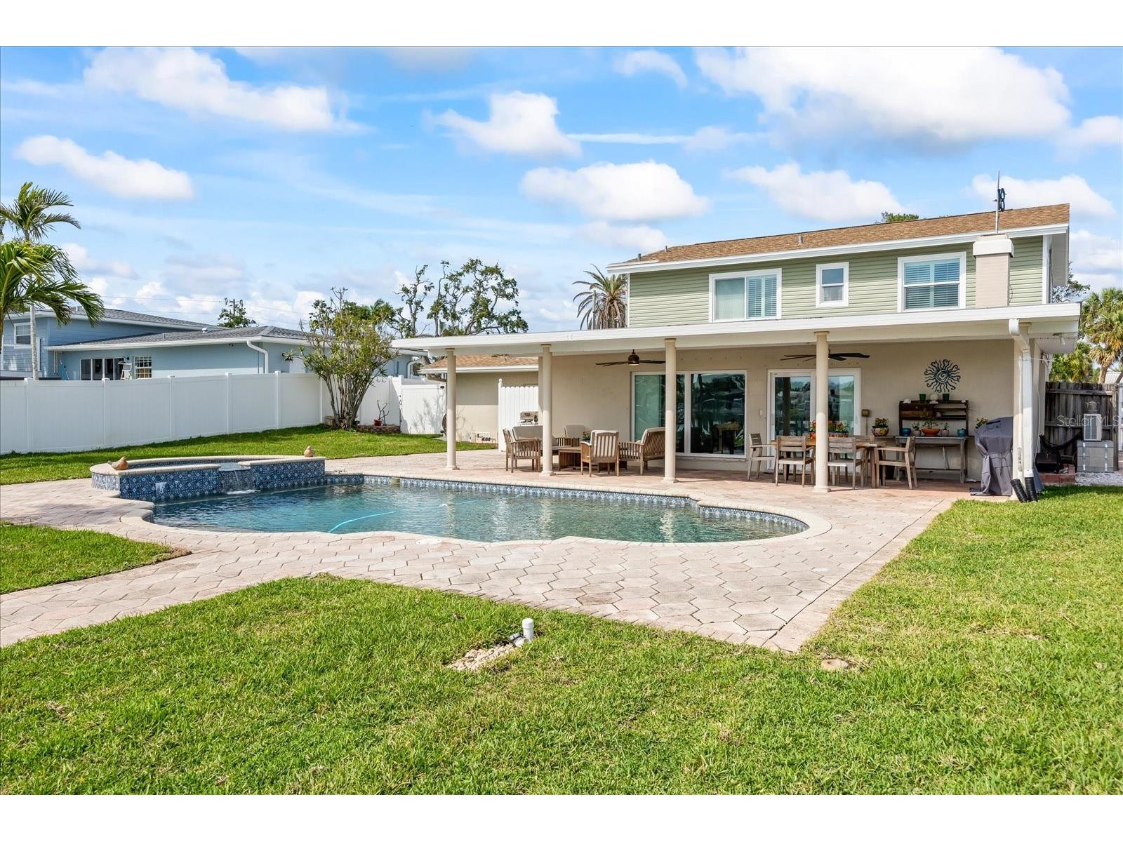 7886 9th Avenue S Saint Petersburg FL 33707 - BOCA CIEGA BAY TB8486221 image8