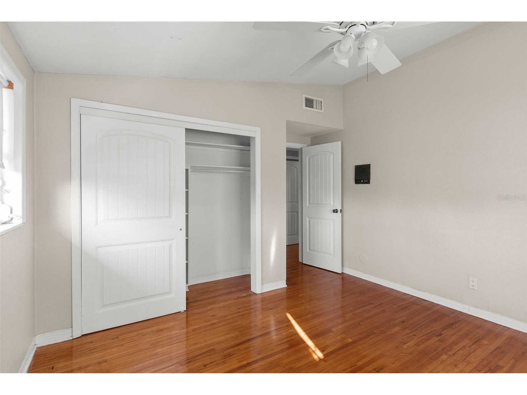 7887 9th Avenue S Saint Petersburg FL 33707 TB8495871 image24