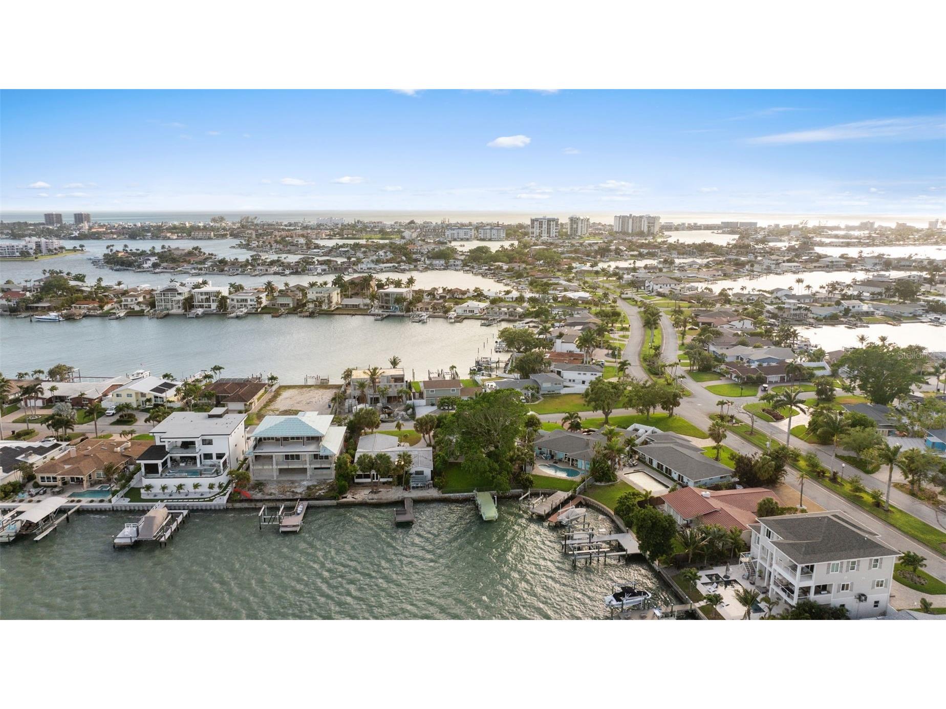 7887 9th Avenue S Saint Petersburg FL 33707 TB8495871 image38