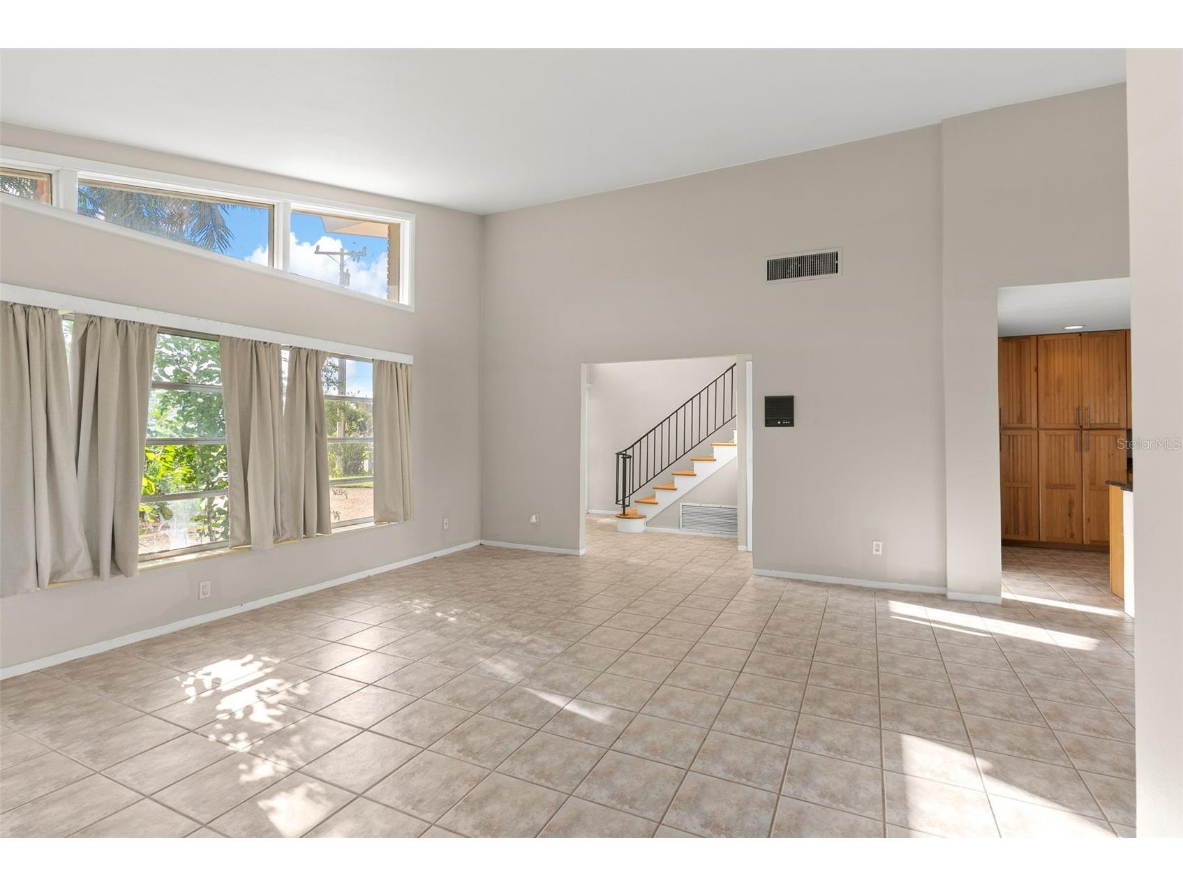 7887 9th Avenue S Saint Petersburg FL 33707 TB8495871 image8