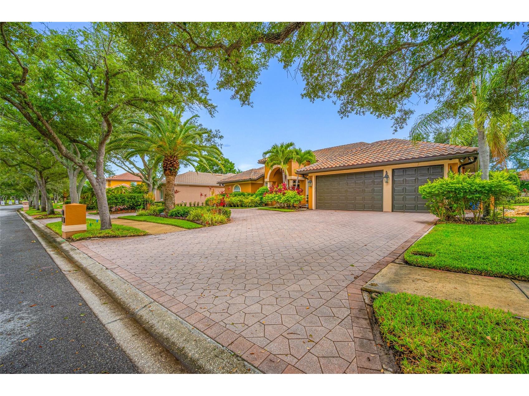 7888 Bayou Club Boulevard Seminole FL 33777 TB8521623 image3