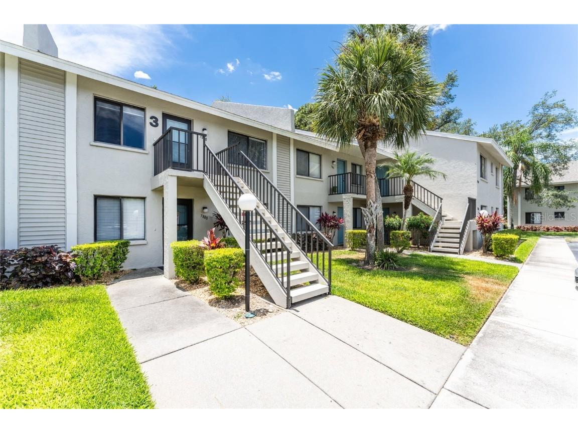 7890 Eagle Creek Drive Sarasota FL 34243 D6136984 image1