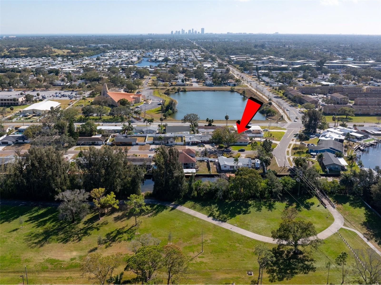 7891 1st Street NE Saint Petersburg FL 33702 TB8474708 image26