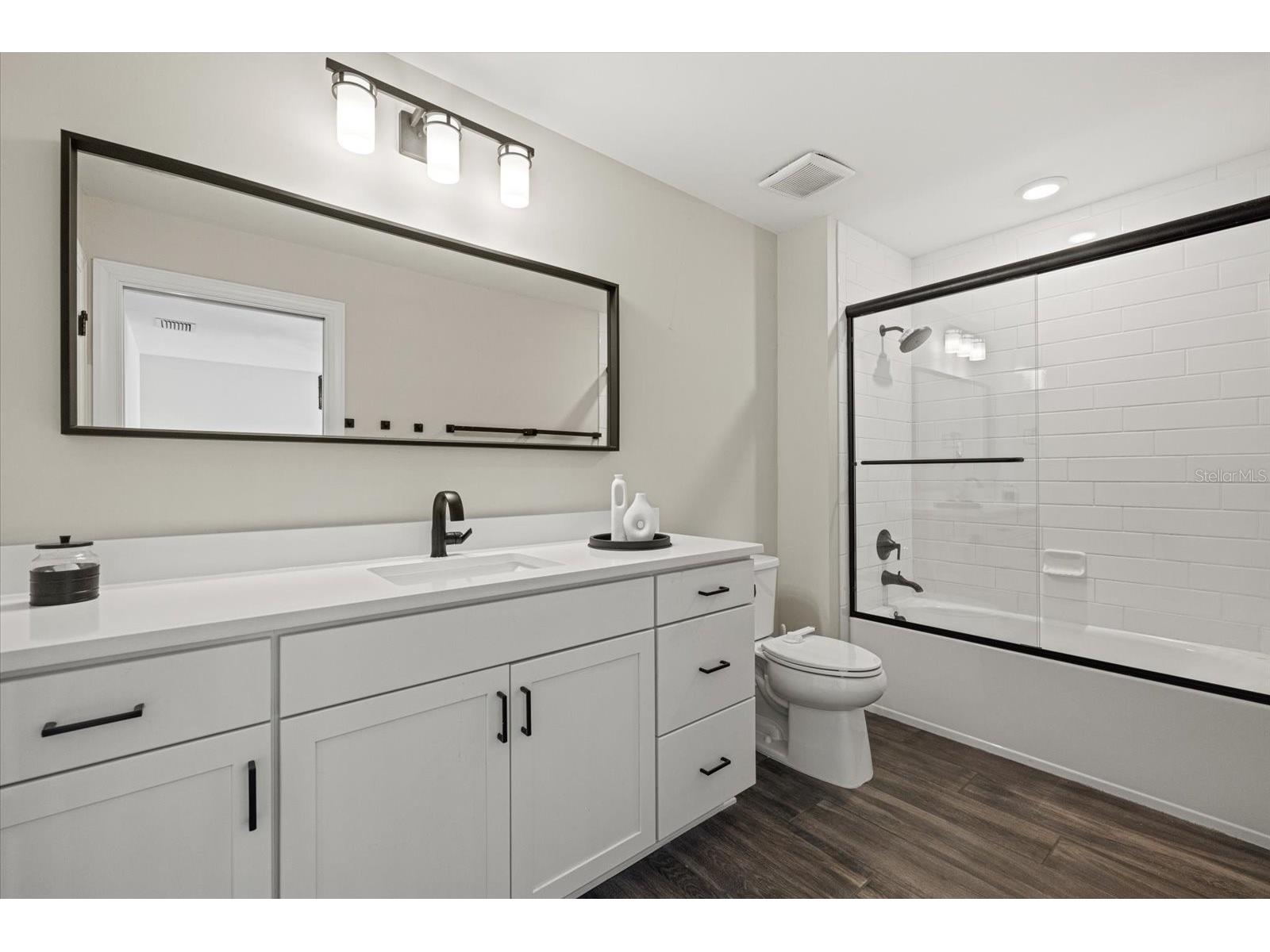 7892 Mainsail Lane Sarasota FL 34240 A4668757 image43