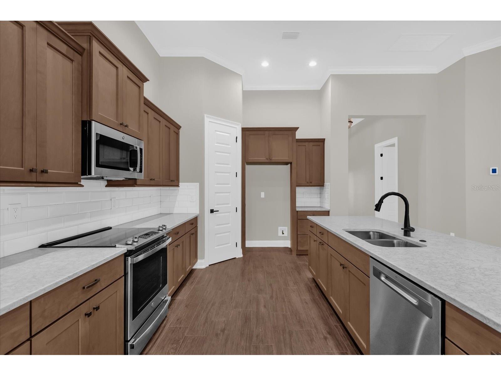 7895 Lake James Boulevard Lakeland FL 33810 L4954926 image6