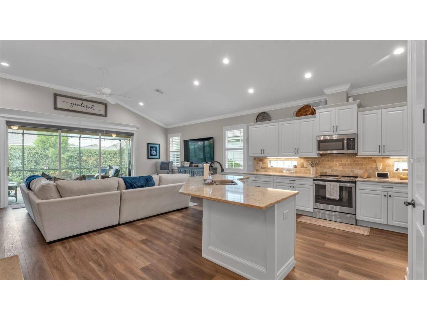 7898 Lake James Boulevard Lakeland FL 33810 L4956979 image11