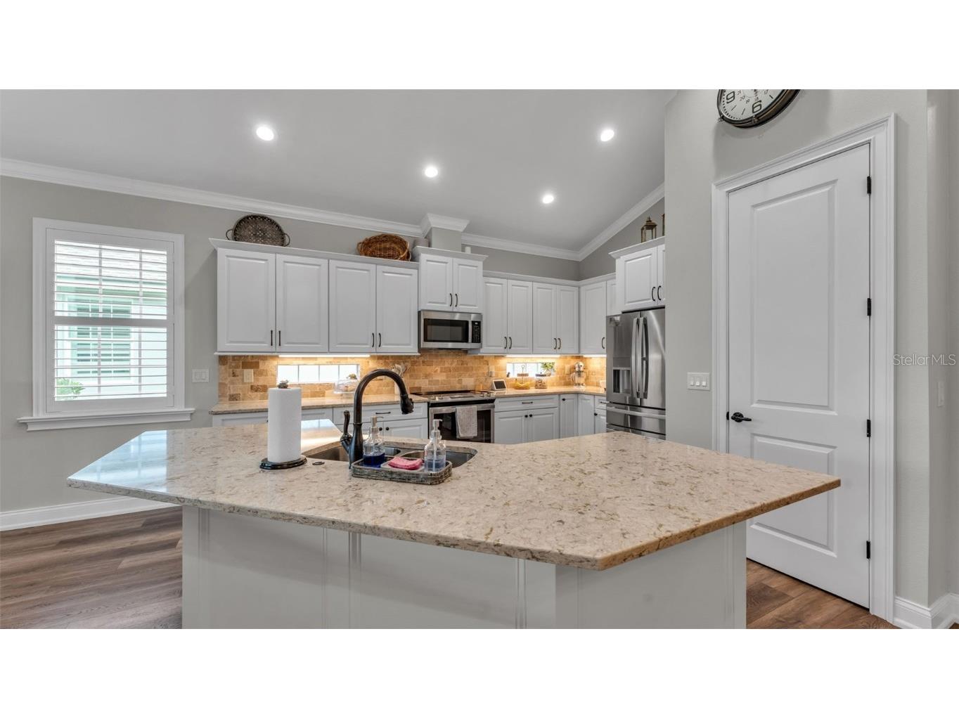 7898 Lake James Boulevard Lakeland FL 33810 L4956979 image12