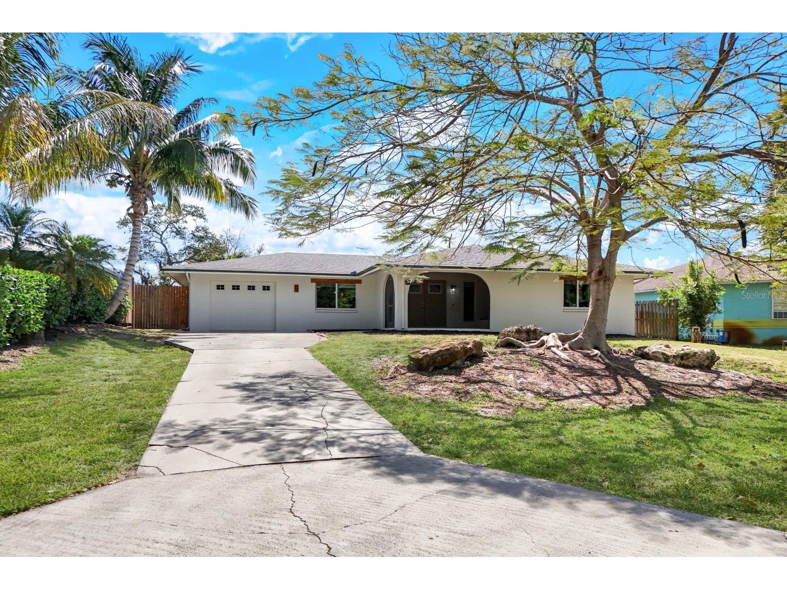 79 Constitution Drive Naples FL 34112 TB8446045 image1