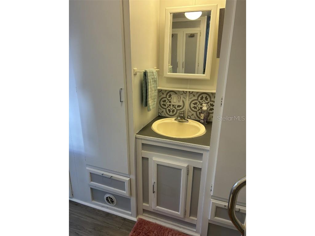 79 Eagle Point S Osteen FL 32764 - LAKE LITTLE TB8460550 image8