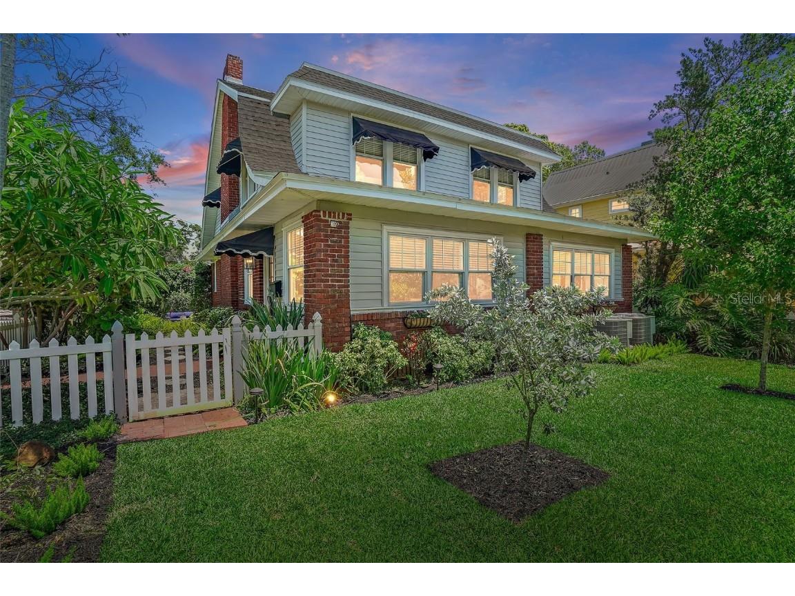 790 19th Avenue N Saint Petersburg FL 33704 U8245255 image1