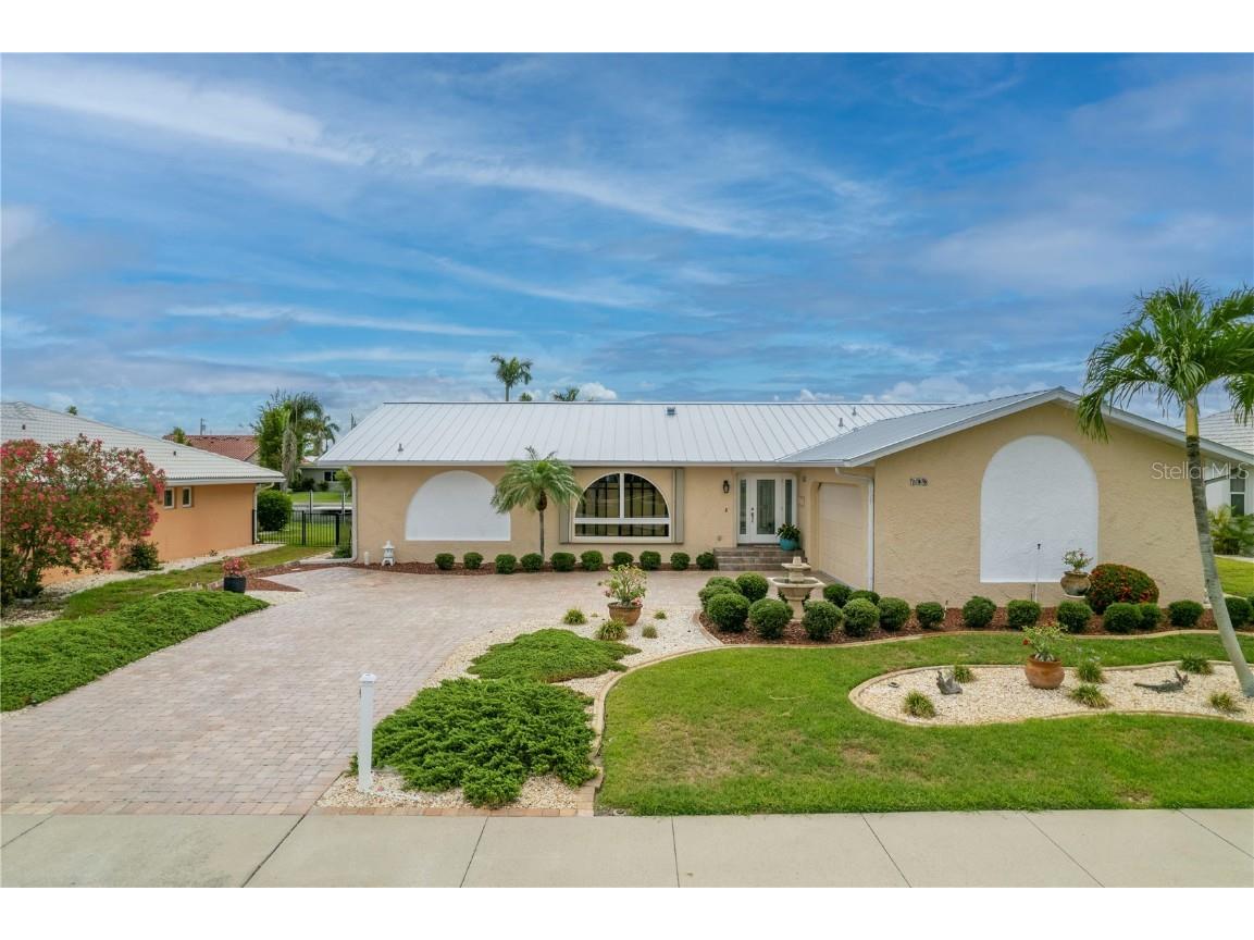 790 Bal Harbor Boulevard Punta Gorda FL 33950 C7474920 image1