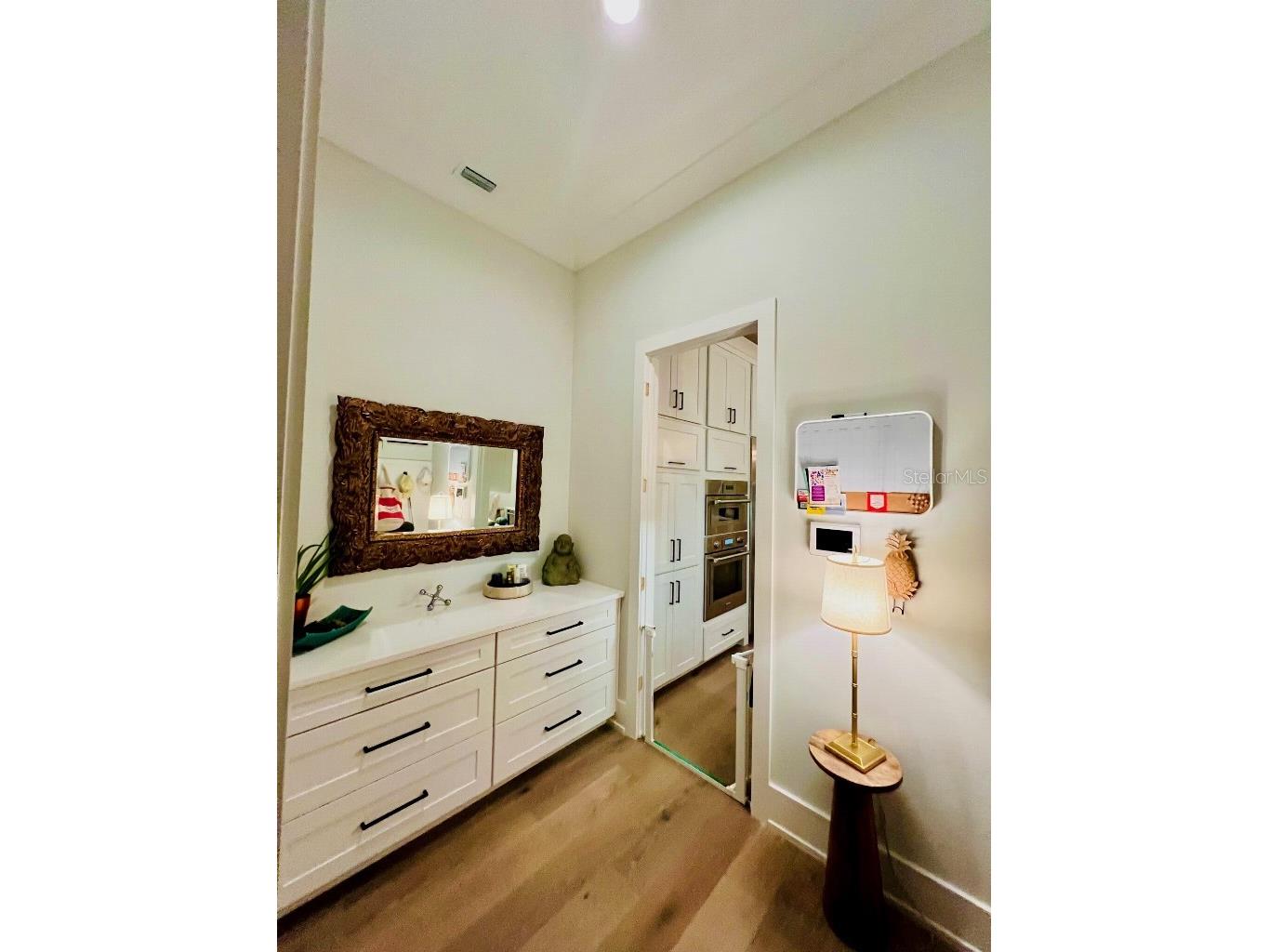 790 Cordova Boulevard NE Saint Petersburg FL 33704 TB8467834 image10