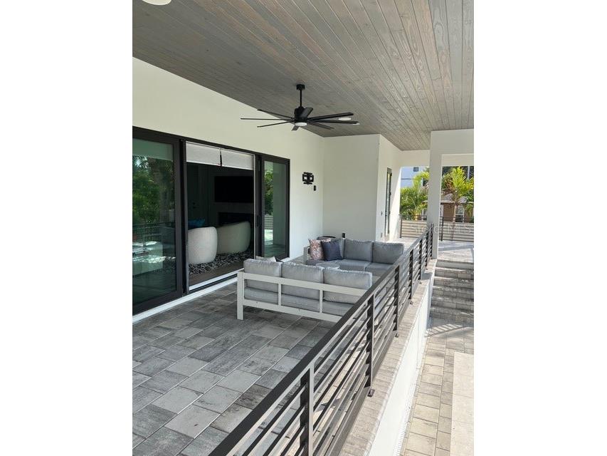 790 Cordova Boulevard NE Saint Petersburg FL 33704 TB8467834 image21