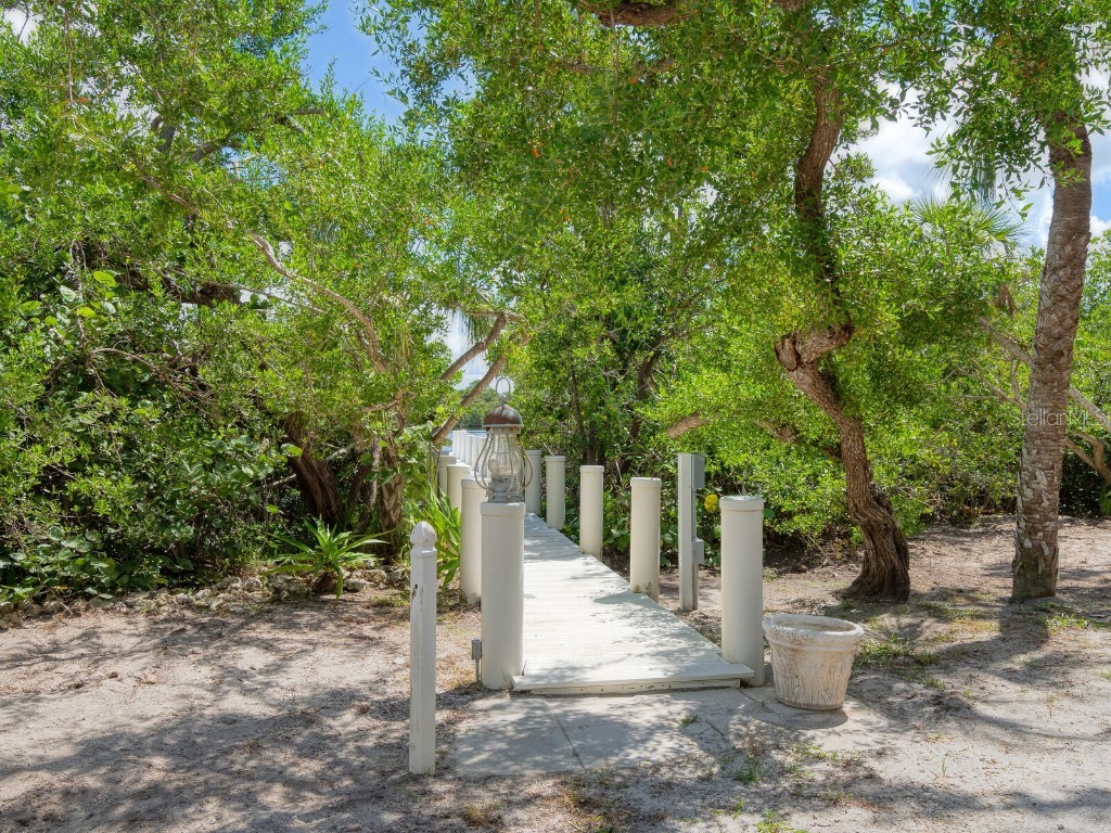 790 N Manasota Key Road Englewood FL 34223 - GULF AND INTERCOASTAL WATERWAY A4666136 image62