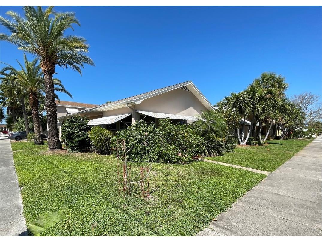 7900 Boca Ciega Drive Saint Pete Beach FL 33706 U8197767 image1