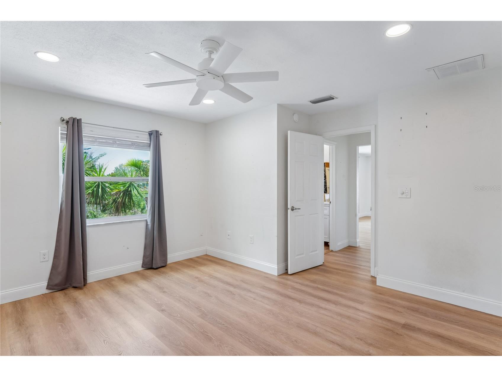 7900 Cayuga Drive New Port Richey FL 34653 W7885471 image31