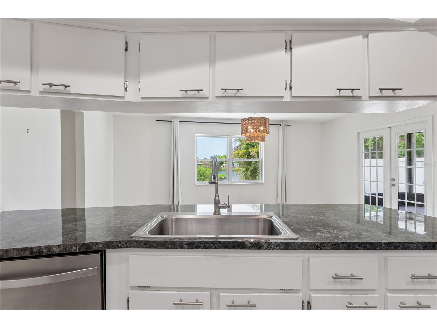 7900 Cayuga Drive New Port Richey FL 34653 W7885471 image9