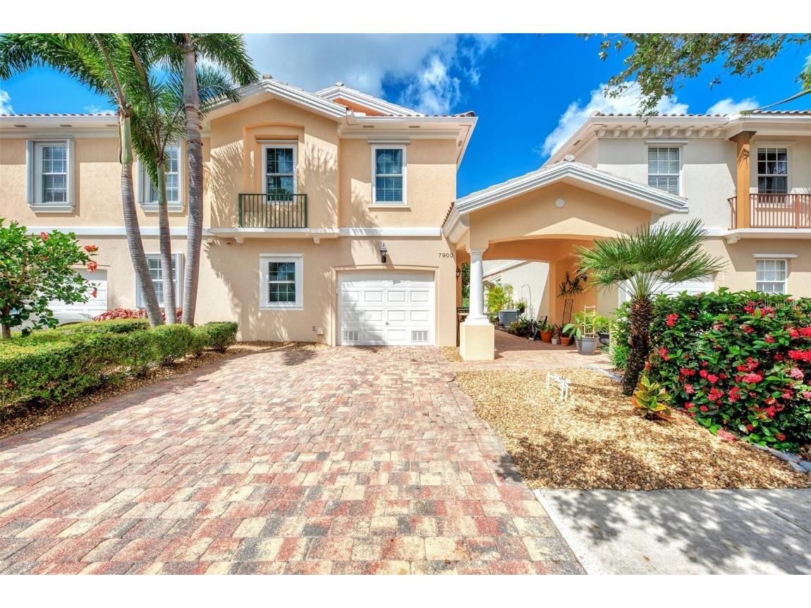 7900 Farina Court Sarasota FL 34238 A4572952 image1