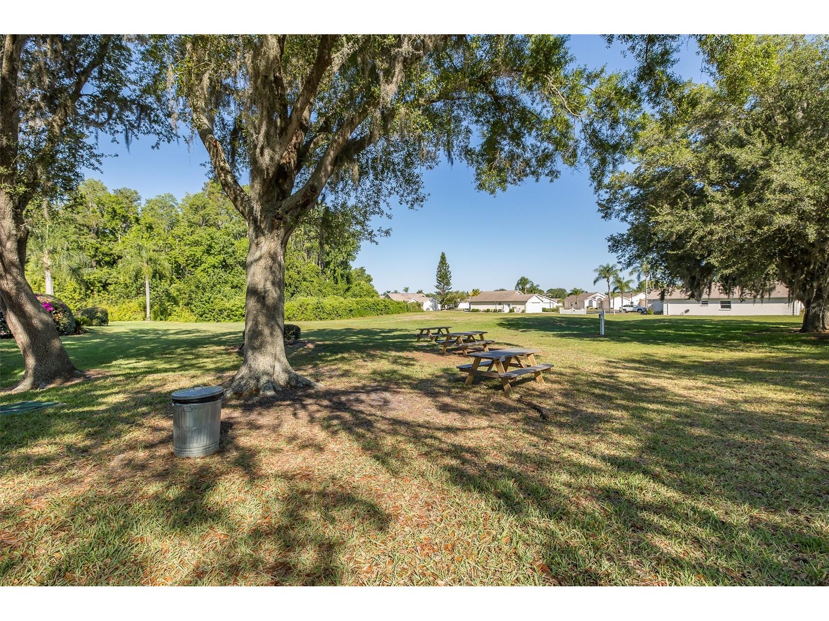 7900 Hardwick Drive #827 New Port Richey FL 34653 W7885864 image27