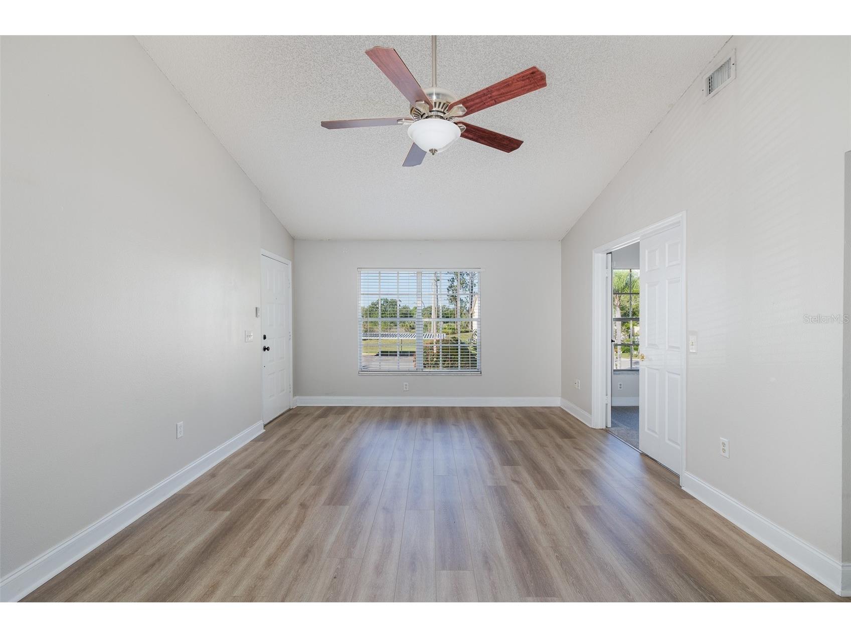 7900 Hardwick Drive #827 New Port Richey FL 34653 W7885864 image5