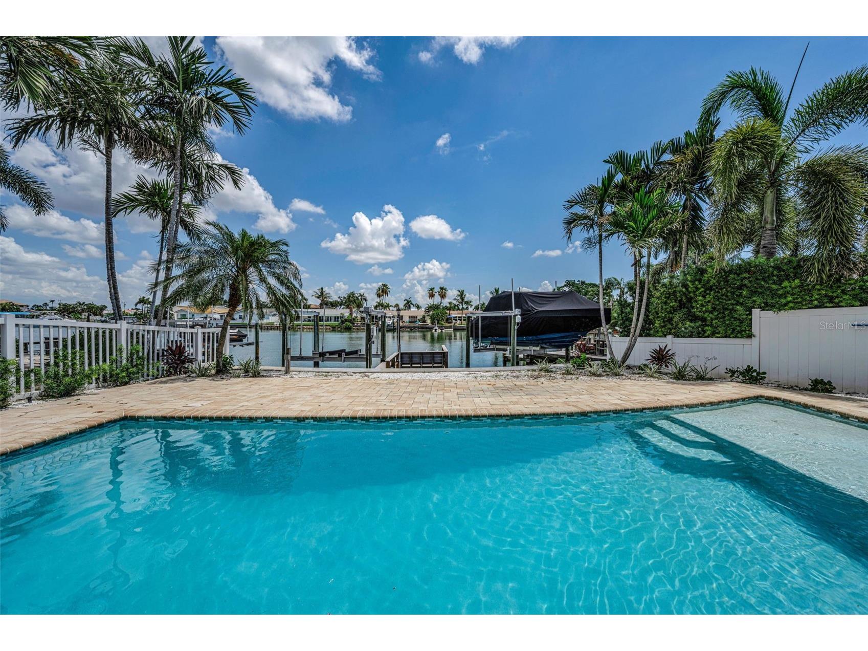 7901 10th Avenue S Saint Petersburg FL 33707 - BOCA CIEGA BAY TB8531458 image3