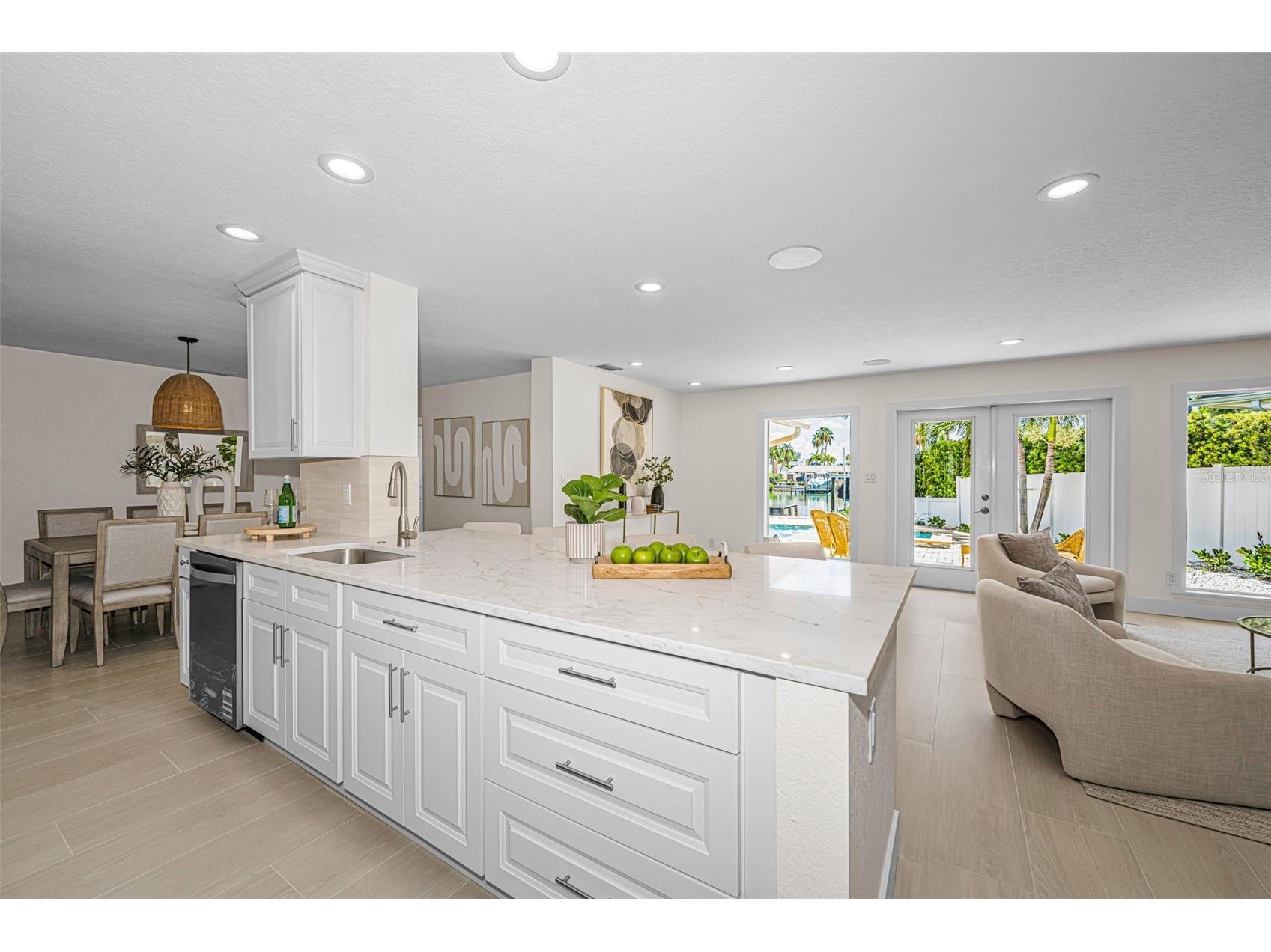 7901 10th Avenue S Saint Petersburg FL 33707 - BOCA CIEGA BAY TB8531458 image34