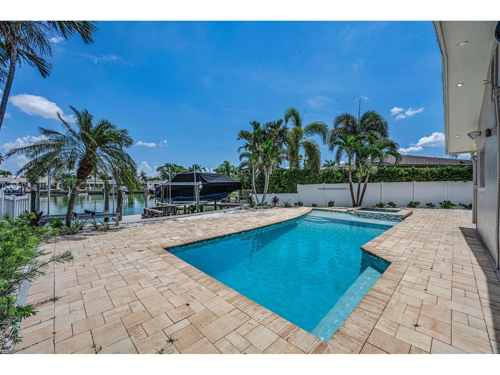 7901 10th Avenue S Saint Petersburg FL 33707 - BOCA CIEGA BAY TB8531458 image63