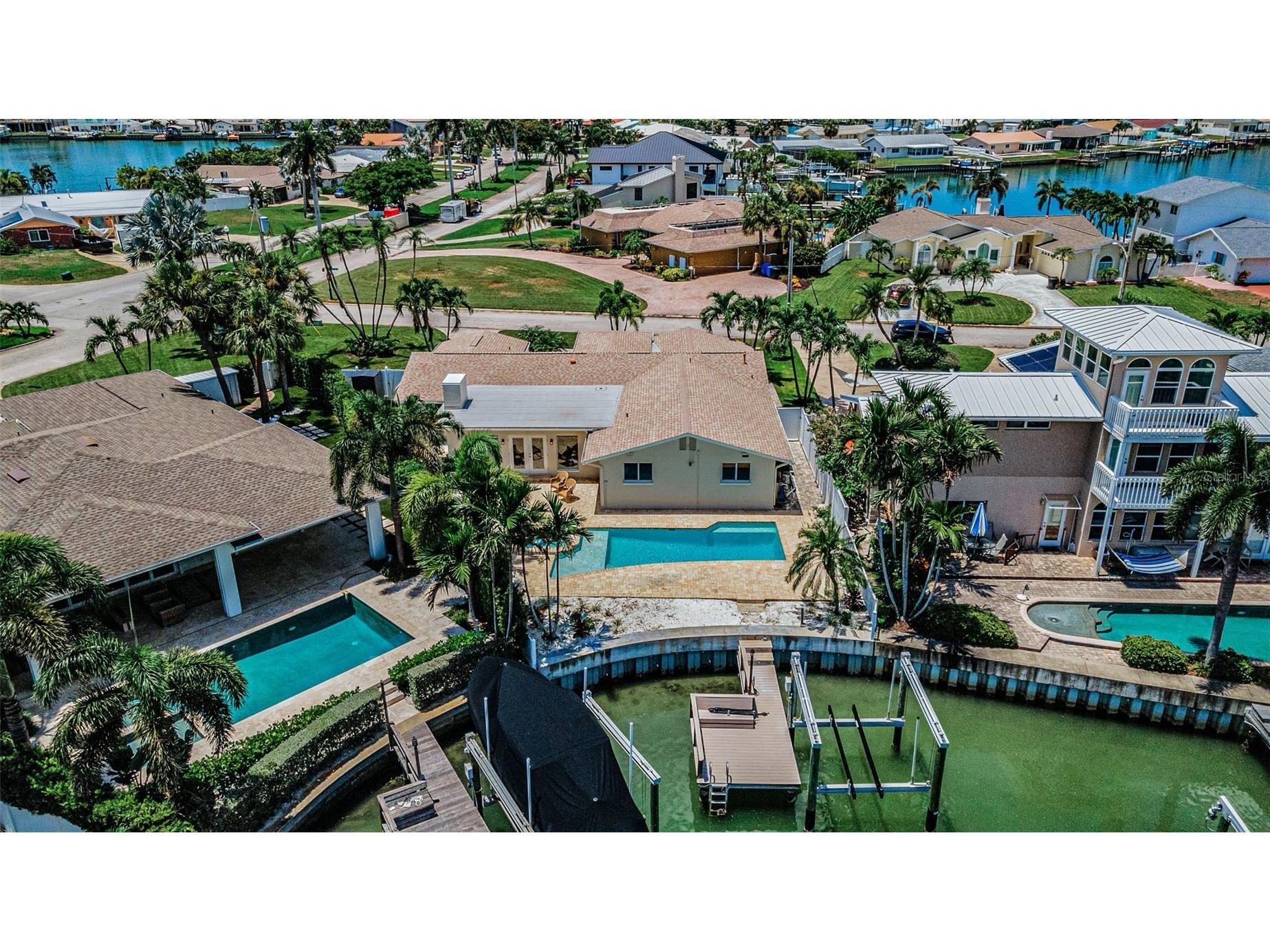 7901 10th Avenue S Saint Petersburg FL 33707 - BOCA CIEGA BAY TB8531458 image66