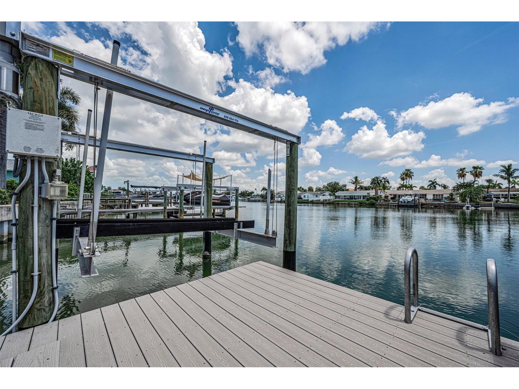 7901 10th Avenue S Saint Petersburg FL 33707 - BOCA CIEGA BAY TB8531458 image79