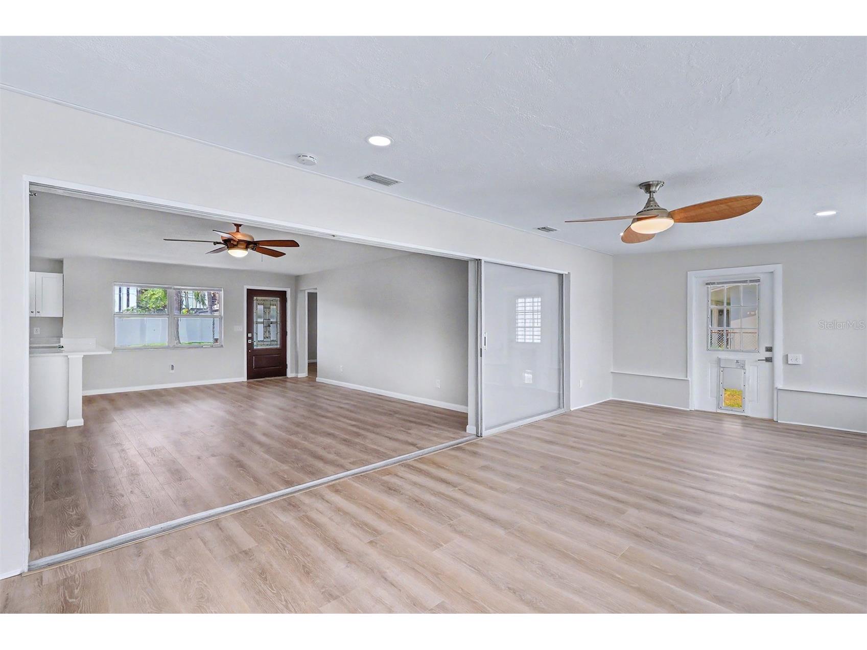 7901 3rd Street N Saint Petersburg FL 33702 TB8501705 image12
