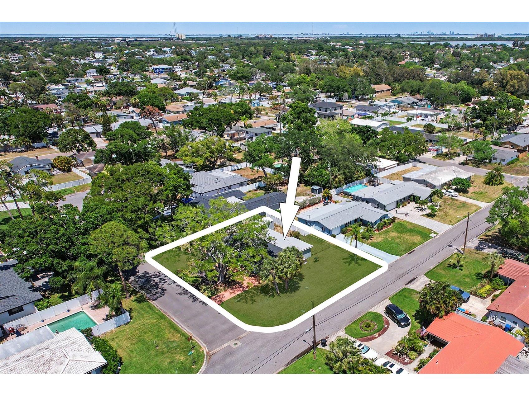7901 3rd Street N Saint Petersburg FL 33702 TB8501705 image18